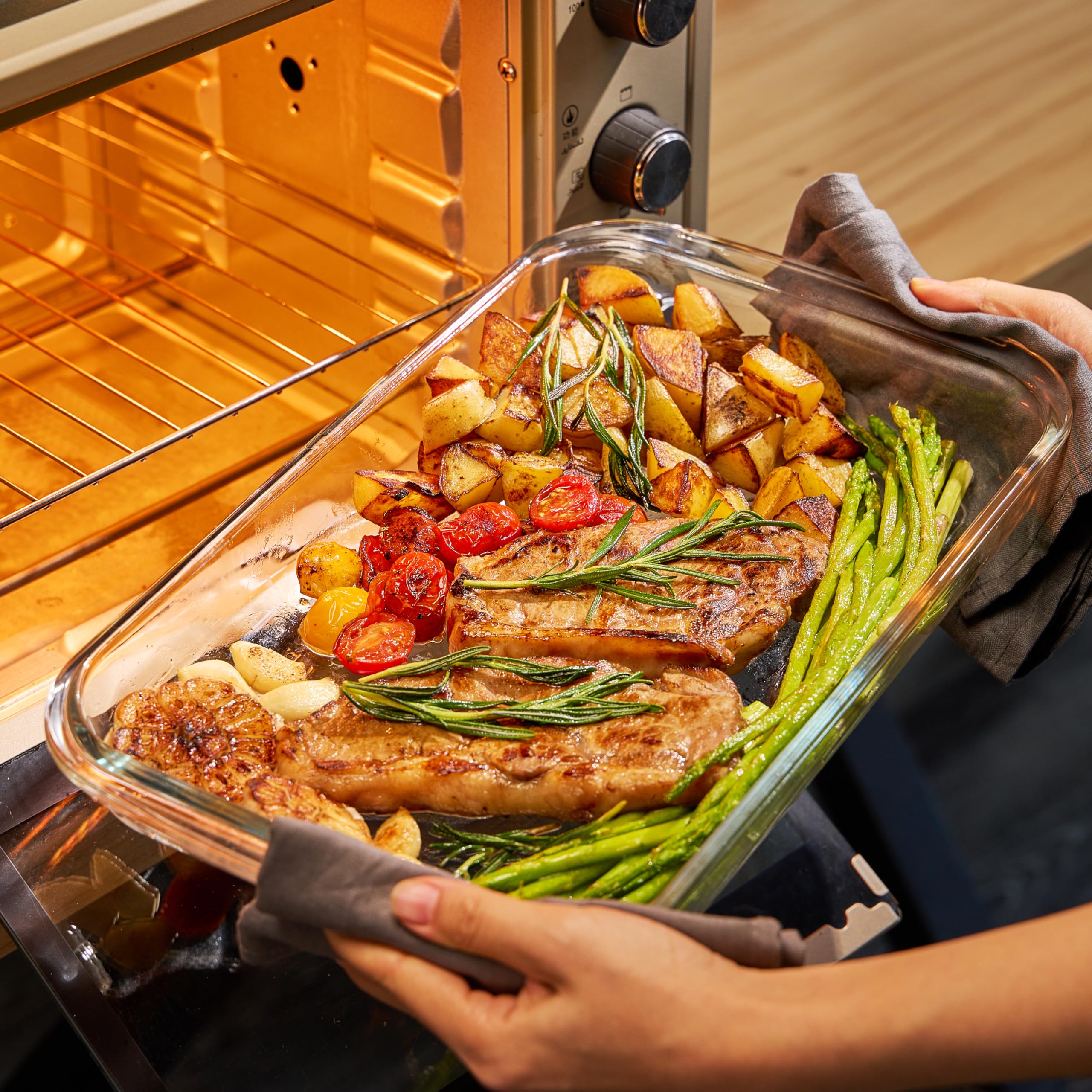 Sorbus 8-Piece Glass Baking Dish Set with Lids – BPA-Free, Airtight, and Safe for Dishwasher, Oven, and Freezer – Includes 4 Sizes for Meal Prep, Portion Control, Lasagna, and Healthy Eating - Image 5